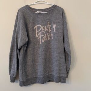 Wild fox sweatshirt with 'Pour Favor' Design